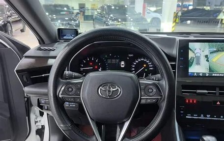 Toyota Avalon, 2022 год, 2 670 000 рублей, 8 фотография