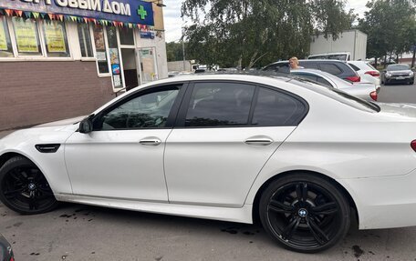 BMW 5 серия, 2012 год, 1 650 000 рублей, 8 фотография