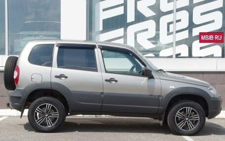 Chevrolet Niva I рестайлинг, 2019 год, 849 000 рублей, 5 фотография