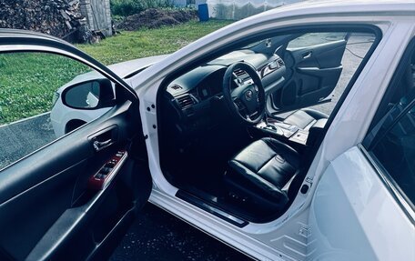 Toyota Camry, 2013 год, 1 700 000 рублей, 14 фотография
