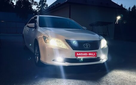 Toyota Camry, 2013 год, 1 700 000 рублей, 17 фотография