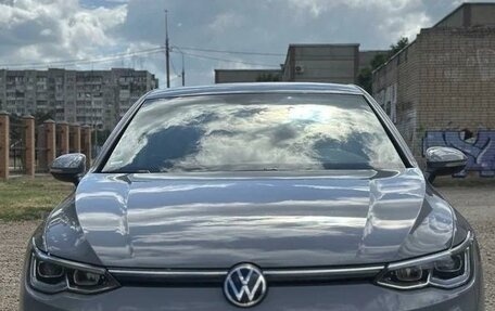 Volkswagen Golf VIII, 2022 год, 2 260 000 рублей, 2 фотография