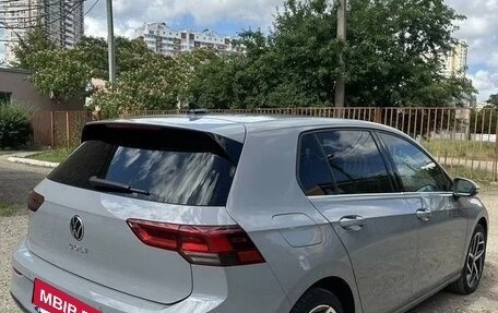Volkswagen Golf VIII, 2022 год, 2 260 000 рублей, 4 фотография