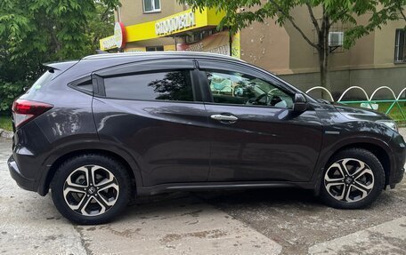 Honda Vezel, 2014 год, 1 340 000 рублей, 3 фотография