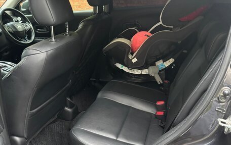 Honda Vezel, 2014 год, 1 340 000 рублей, 11 фотография