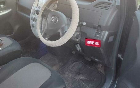 Toyota Ractis I, 2007 год, 650 000 рублей, 5 фотография