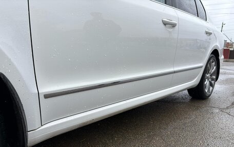 Skoda Superb III рестайлинг, 2012 год, 1 120 000 рублей, 17 фотография