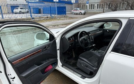 Skoda Superb III рестайлинг, 2012 год, 1 120 000 рублей, 28 фотография