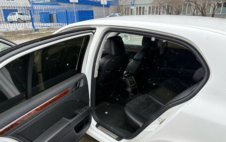 Skoda Superb III рестайлинг, 2012 год, 1 120 000 рублей, 29 фотография