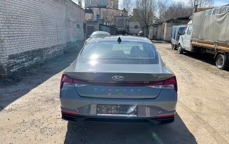 Hyundai Elantra, 2022 год, 1 850 000 рублей, 6 фотография