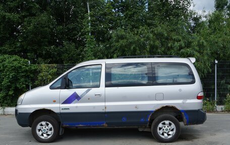 Hyundai Starex I рестайлинг, 2007 год, 700 000 рублей, 3 фотография