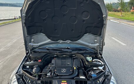 Mercedes-Benz E-Класс, 2013 год, 1 320 000 рублей, 28 фотография