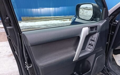 Toyota Land Cruiser Prado 150 рестайлинг 2, 2018 год, 4 500 000 рублей, 9 фотография