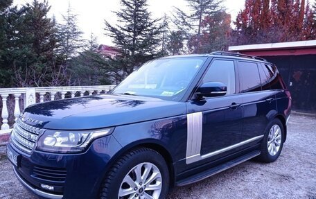 Land Rover Range Rover IV рестайлинг, 2013 год, 2 950 000 рублей, 2 фотография