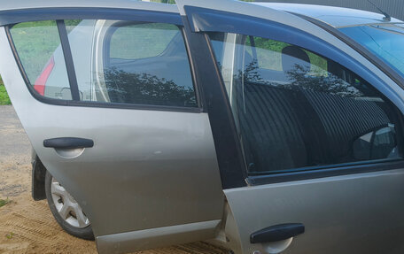 Renault Sandero I, 2010 год, 400 000 рублей, 5 фотография