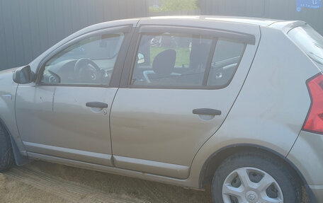 Renault Sandero I, 2010 год, 400 000 рублей, 12 фотография