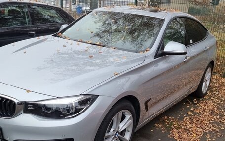 BMW 3 серия, 2018 год, 2 970 000 рублей, 7 фотография
