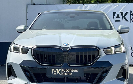 BMW 5 серия, 2025 год, 10 700 000 рублей, 2 фотография