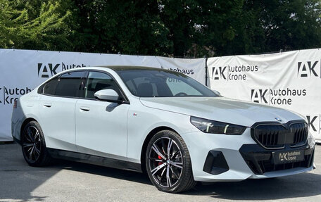 BMW 5 серия, 2025 год, 10 700 000 рублей, 3 фотография