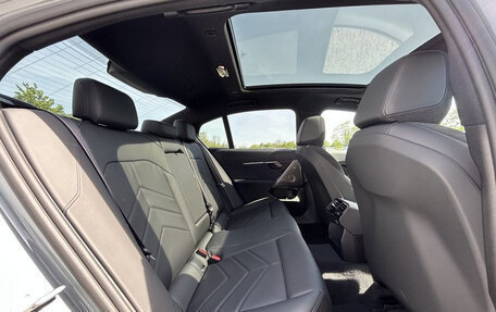 BMW 5 серия, 2025 год, 10 700 000 рублей, 19 фотография