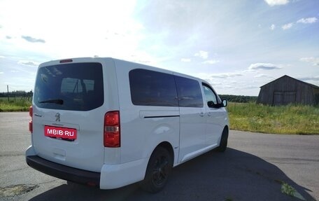 Peugeot Traveller I, 2020 год, 2 050 000 рублей, 10 фотография
