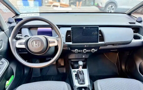 Honda Fit, 2022 год, 1 350 000 рублей, 7 фотография