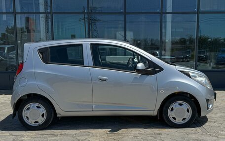 Chevrolet Spark III, 2013 год, 849 000 рублей, 5 фотография