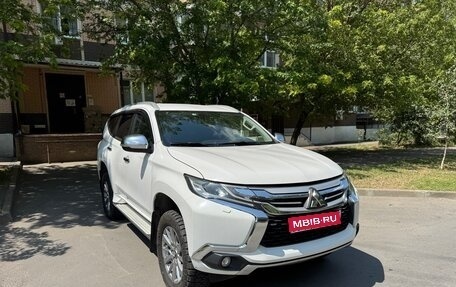 Mitsubishi Pajero Sport III рестайлинг, 2019 год, 2 890 000 рублей, 1 фотография