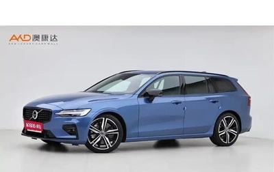 Volvo V60 II, 2021 год, 3 400 000 рублей, 1 фотография