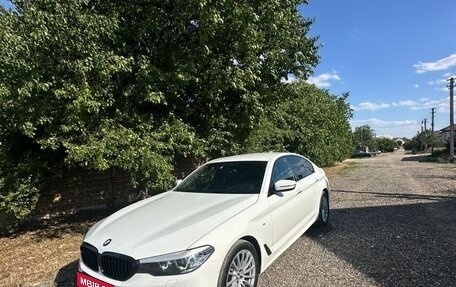 BMW 5 серия, 2018 год, 3 499 999 рублей, 1 фотография