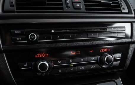 BMW 5 серия, 2013 год, 1 790 000 рублей, 16 фотография