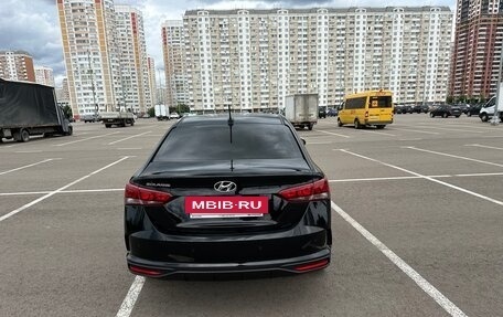 Hyundai Solaris II рестайлинг, 2020 год, 1 880 000 рублей, 4 фотография