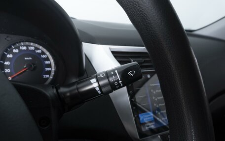 Hyundai Solaris II рестайлинг, 2015 год, 1 054 000 рублей, 15 фотография