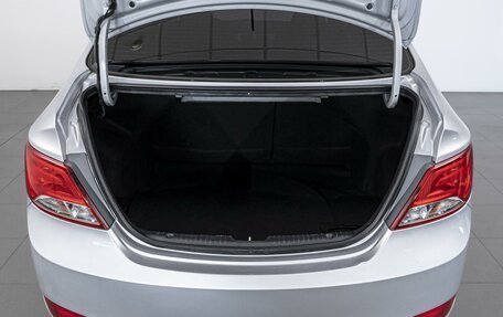 Hyundai Solaris II рестайлинг, 2015 год, 1 054 000 рублей, 20 фотография