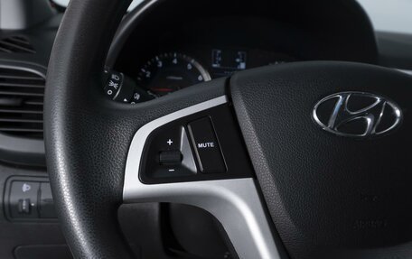 Hyundai Solaris II рестайлинг, 2015 год, 1 054 000 рублей, 16 фотография