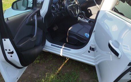 Opel Astra J, 2013 год, 830 000 рублей, 7 фотография