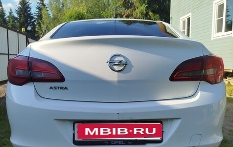 Opel Astra J, 2013 год, 830 000 рублей, 6 фотография