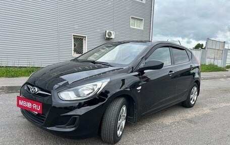 Hyundai Solaris II рестайлинг, 2012 год, 779 000 рублей, 2 фотография