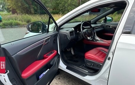 Lexus RX IV рестайлинг, 2020 год, 4 600 000 рублей, 4 фотография