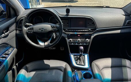 Hyundai Elantra VI рестайлинг, 2020 год, 1 899 000 рублей, 6 фотография