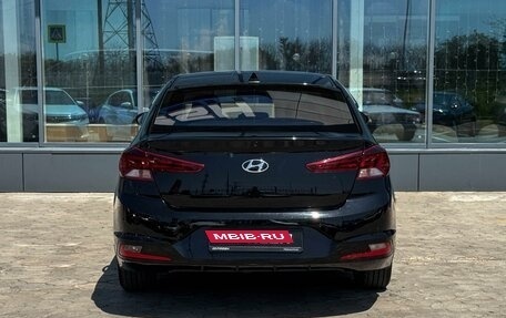 Hyundai Elantra VI рестайлинг, 2020 год, 1 899 000 рублей, 4 фотография