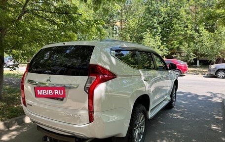 Mitsubishi Pajero Sport III рестайлинг, 2019 год, 2 890 000 рублей, 5 фотография