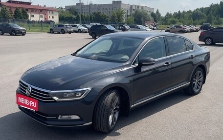 Volkswagen Passat B8 рестайлинг, 2017 год, 2 200 000 рублей, 6 фотография