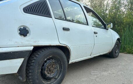 Opel Kadett E рестайлинг, 1986 год, 76 000 рублей, 8 фотография