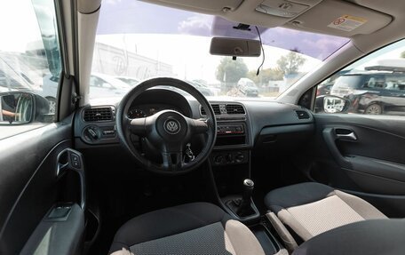 Volkswagen Polo VI (EU Market), 2010 год, 695 000 рублей, 8 фотография