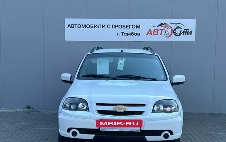 Chevrolet Niva I рестайлинг, 2019 год, 675 000 рублей, 2 фотография