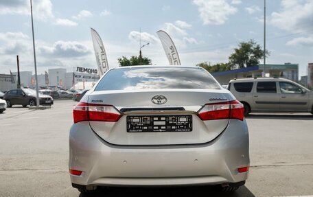 Toyota Corolla, 2013 год, 1 300 000 рублей, 4 фотография