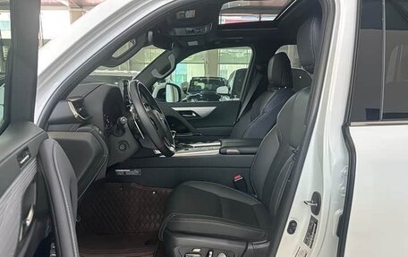 Lexus LX, 2024 год, 22 600 000 рублей, 4 фотография