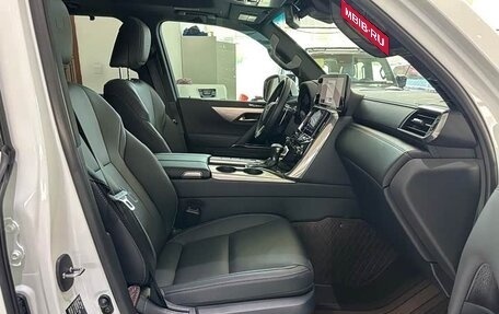 Lexus LX, 2024 год, 22 600 000 рублей, 16 фотография