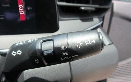 Nissan Note, 2021 год, 950 000 рублей, 11 фотография